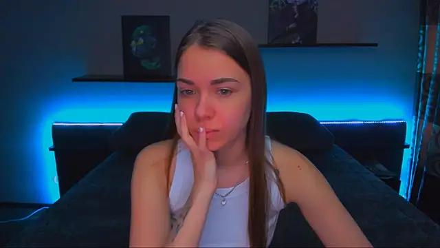 Check out our webcam shows gallery and message on a personal level with our sweet squirt cams hosts, showing off their natural physiques and sex toys.