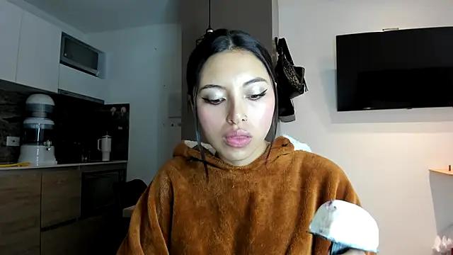 Check out our webcam shows gallery and message on a personal level with our sweet squirt cams hosts, showing off their natural physiques and sex toys.