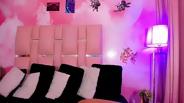Check out our webcam shows gallery and message on a personal level with our sweet squirt cams hosts, showing off their natural physiques and sex toys.