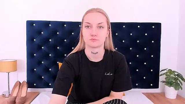 AlexaTease from StripChat is Freechat