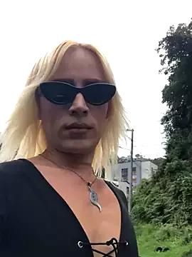 alexawinterrr from StripChat is Freechat