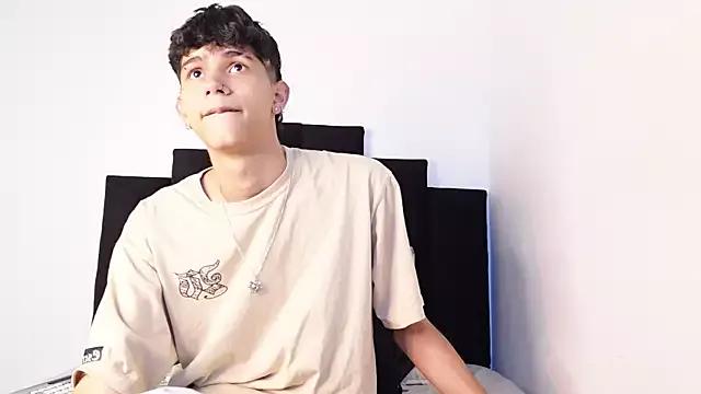 Check out our webcam shows gallery and message on a personal level with our sweet squirt cams hosts, showing off their natural physiques and sex toys.