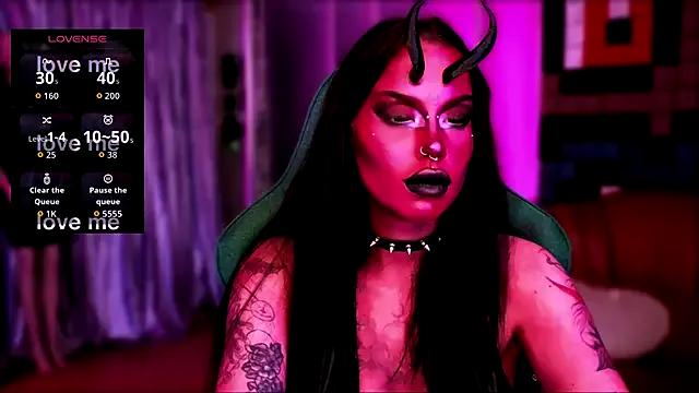 alexx_succubus from StripChat is Freechat