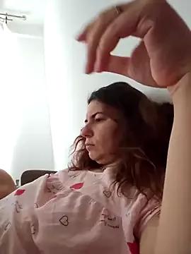 alice_fire from StripChat is Freechat
