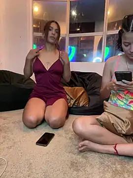 Photos of Alice_surprise from StripChat is Freechat