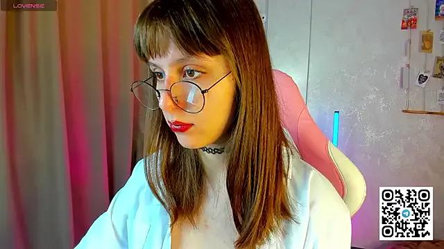 Alice_Well from StripChat is Freechat