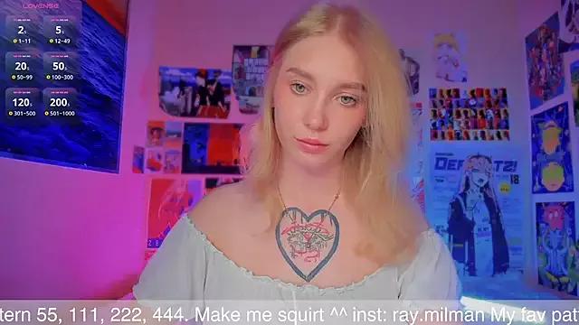 Check out our webcam shows gallery and message on a personal level with our sweet squirt cams hosts, showing off their natural physiques and sex toys.