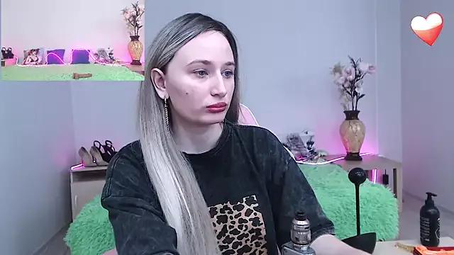 Check out our webcam shows gallery and message on a personal level with our sweet squirt cams hosts, showing off their natural physiques and sex toys.