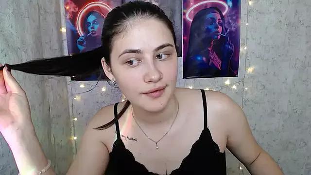Check out our webcam shows gallery and message on a personal level with our sweet squirt cams hosts, showing off their natural physiques and sex toys.