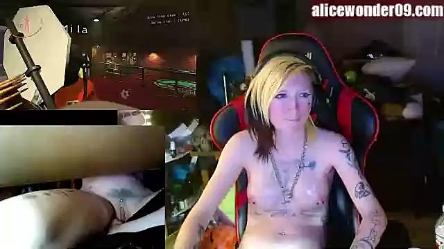 Check out our webcam shows gallery and message on a personal level with our sweet squirt cams hosts, showing off their natural physiques and sex toys.