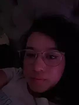 Aliciawhitee from StripChat is Freechat