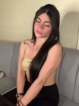 Check out our webcam shows gallery and message on a personal level with our sweet squirt cams hosts, showing off their natural physiques and sex toys.