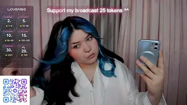 Check out our webcam shows gallery and message on a personal level with our sweet squirt cams hosts, showing off their natural physiques and sex toys.