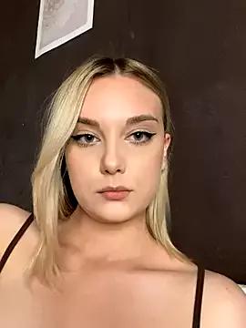 Alisa_Rise from StripChat is Freechat