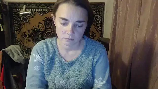 AlisaLaDiva from StripChat is Freechat