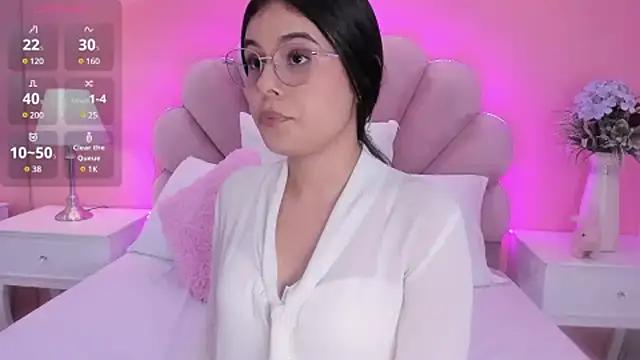 Check out our webcam shows gallery and message on a personal level with our sweet squirt cams hosts, showing off their natural physiques and sex toys.
