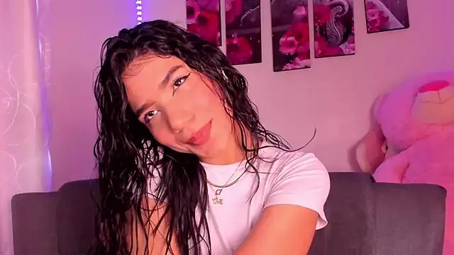 Check out our webcam shows gallery and message on a personal level with our sweet squirt cams hosts, showing off their natural physiques and sex toys.