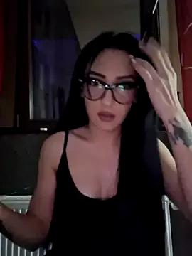 AllexyAle from StripChat is Freechat