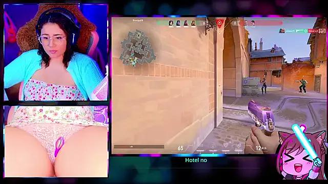 Check out our webcam shows gallery and message on a personal level with our sweet squirt cams hosts, showing off their natural physiques and sex toys.