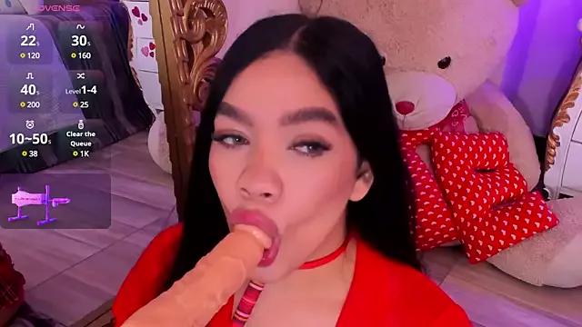 Check out our webcam shows gallery and message on a personal level with our sweet squirt cams hosts, showing off their natural physiques and sex toys.