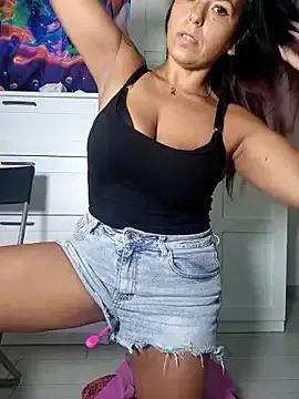 Check out our webcam shows gallery and message on a personal level with our sweet squirt cams hosts, showing off their natural physiques and sex toys.
