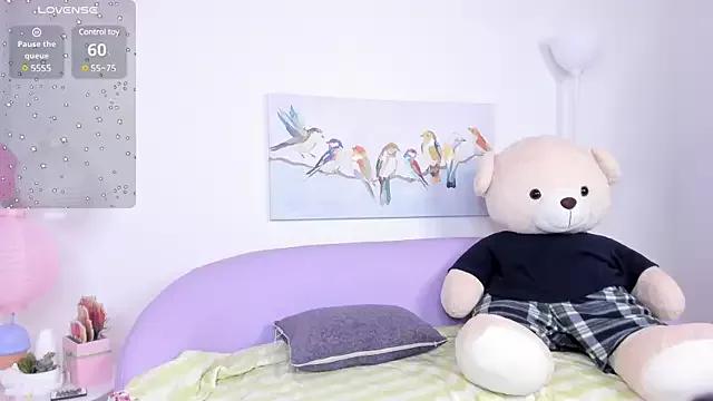 Check out our webcam shows gallery and message on a personal level with our sweet squirt cams hosts, showing off their natural physiques and sex toys.