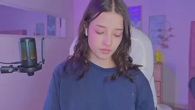 Check out our webcam shows gallery and message on a personal level with our sweet squirt cams hosts, showing off their natural physiques and sex toys.