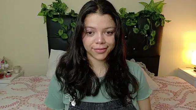 Amanda_sweet from StripChat is Freechat