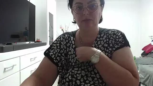 Amandamuller1982 from StripChat is Freechat