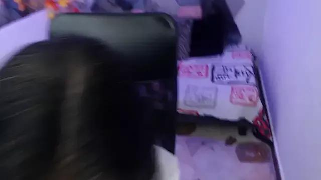 AmandaPeet from StripChat is Freechat