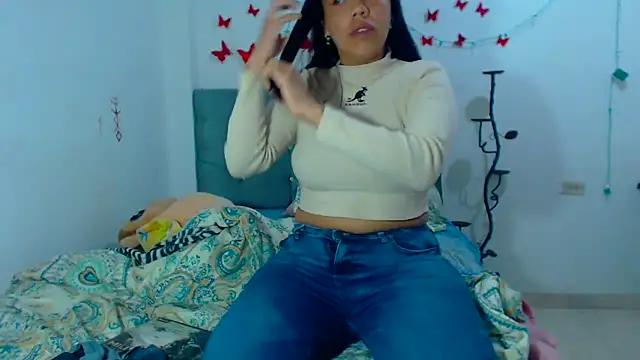 Check out our webcam shows gallery and message on a personal level with our sweet squirt cams hosts, showing off their natural physiques and sex toys.