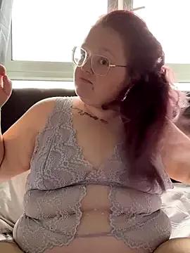 AmberBliss-X from StripChat is Freechat