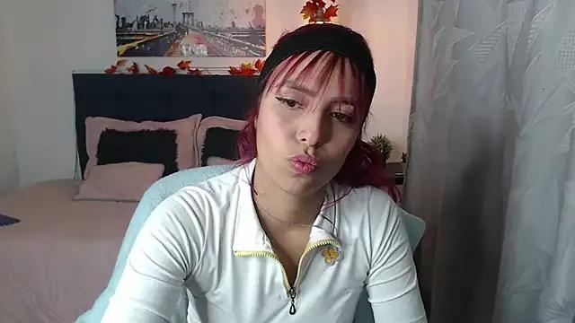 Check out our webcam shows gallery and message on a personal level with our sweet squirt cams hosts, showing off their natural physiques and sex toys.