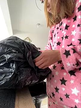 Check out our webcam shows gallery and message on a personal level with our sweet squirt cams hosts, showing off their natural physiques and sex toys.
