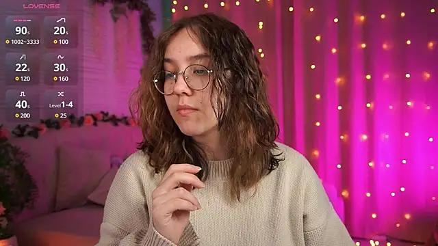 AmeliaMead from StripChat is Freechat
