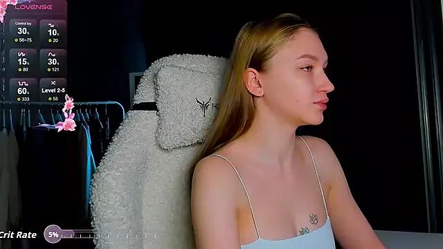 Ammi_bliss from StripChat is Freechat