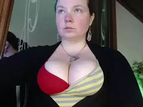 amorelara from StripChat is Freechat