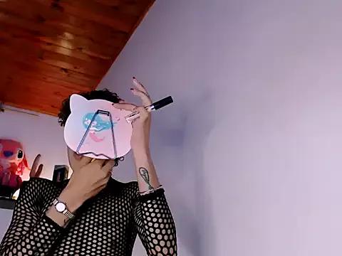 anaisvelvet2025 from StripChat is Freechat