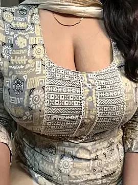 Anamika_Kapoor from StripChat is Freechat