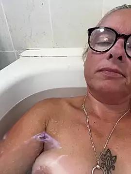 Anastasia-BlondeXX from StripChat is Freechat