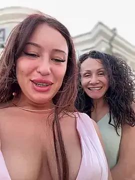 Check out our webcam shows gallery and message on a personal level with our sweet squirt cams hosts, showing off their natural physiques and sex toys.