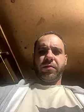 AndyLynn from StripChat is Freechat