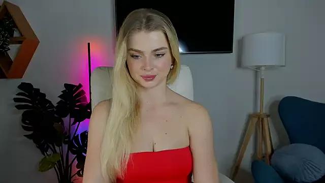 Angel___Blond from StripChat is Freechat