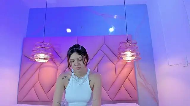 Check out our webcam shows gallery and message on a personal level with our sweet squirt cams hosts, showing off their natural physiques and sex toys.