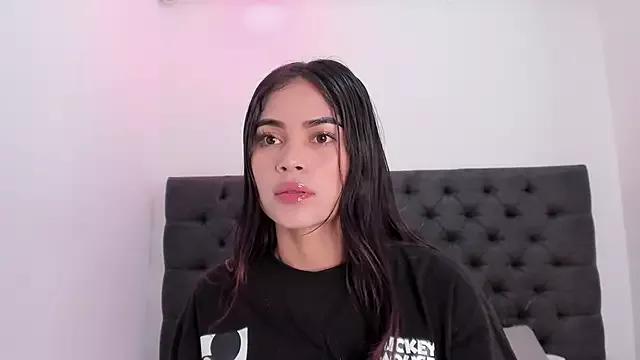 Check out our webcam shows gallery and message on a personal level with our sweet squirt cams hosts, showing off their natural physiques and sex toys.