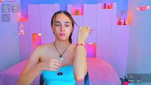 Check out our webcam shows gallery and message on a personal level with our sweet squirt cams hosts, showing off their natural physiques and sex toys.