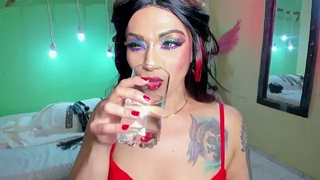 Check out our webcam shows gallery and message on a personal level with our sweet squirt cams hosts, showing off their natural physiques and sex toys.