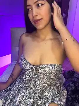 Check out our webcam shows gallery and message on a personal level with our sweet squirt cams hosts, showing off their natural physiques and sex toys.
