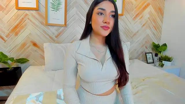 Check out our webcam shows gallery and message on a personal level with our sweet squirt cams hosts, showing off their natural physiques and sex toys.