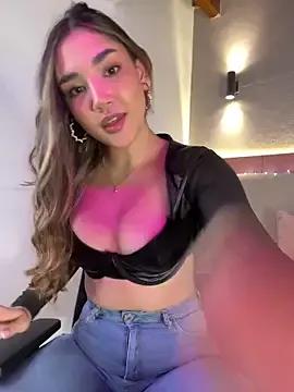 Check out our webcam shows gallery and message on a personal level with our sweet squirt cams hosts, showing off their natural physiques and sex toys.
